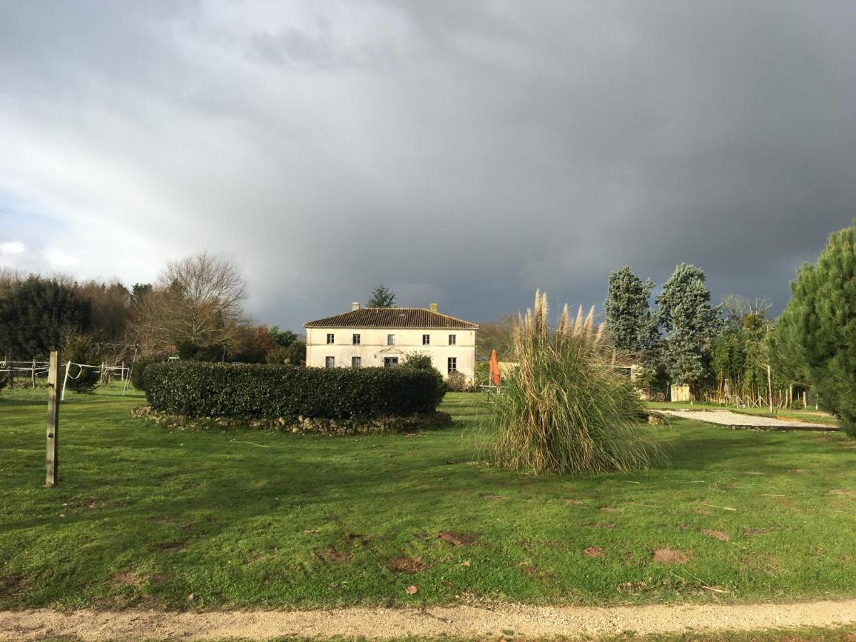 Domaine Terroceane Hotell La-Gripperie-Saint-Symphorien Exteriör bild